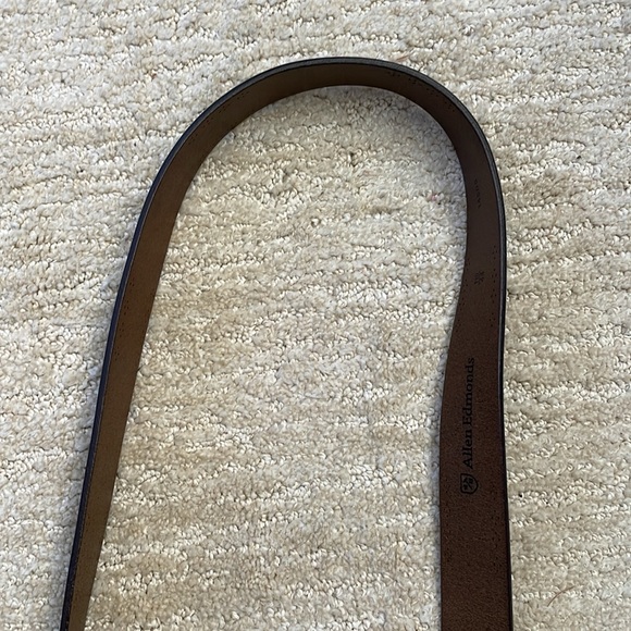 Allen Edmonds Brown Belt - Picture 4 of 6